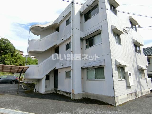根石ビルの外観画像
