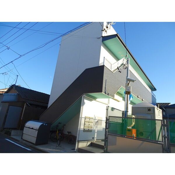 プレンフルの外観画像