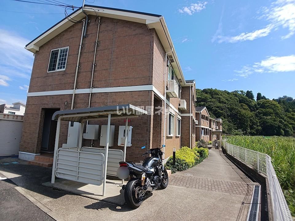 ドミール大浜坂の外観画像