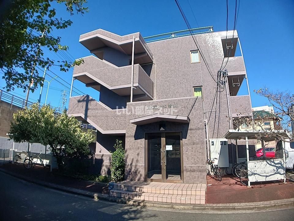 エクシード松山の外観画像