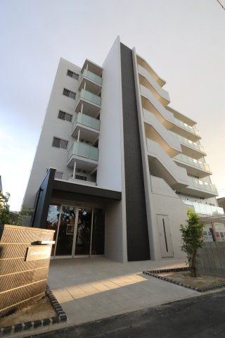 コンフォータブルの外観画像