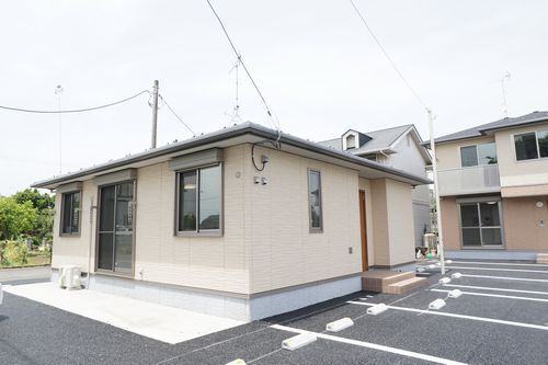 フローラ Fの外観画像