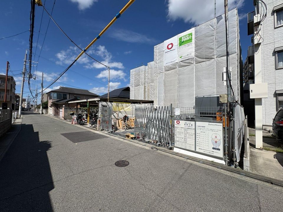 ENCHANTE大久保駅前の外観画像