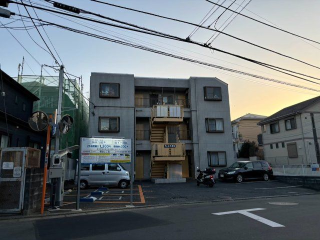 カースル栗谷の外観画像