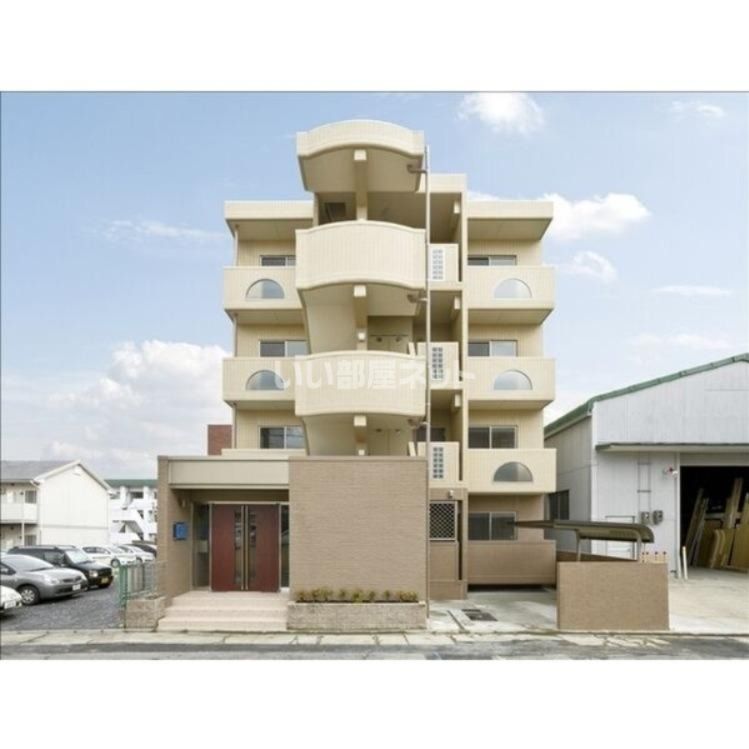 シャルマン砂田の外観画像