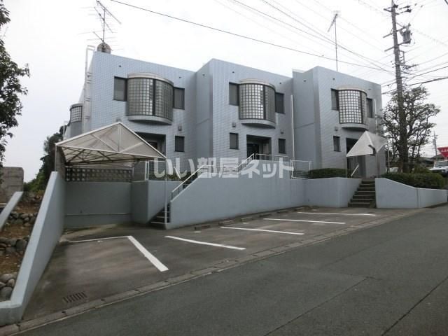 コーポ上島台N棟の外観画像