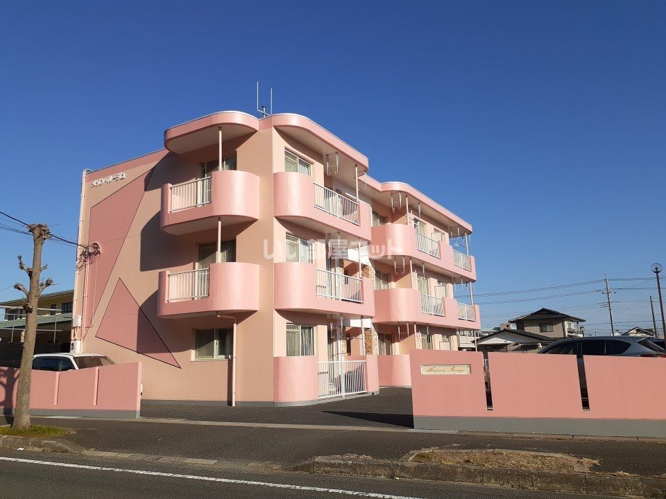 メゾン・ルージュ.の外観画像