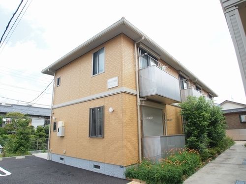 グランディア鷺沼Bの外観画像