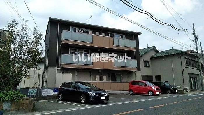 アルカディアの外観画像