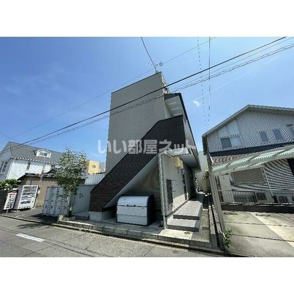 コンソラージュ岩戸(コンソラージュイワト)の外観画像