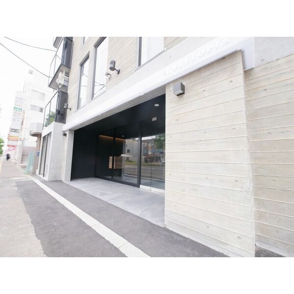 CRESTOPIAの外観画像