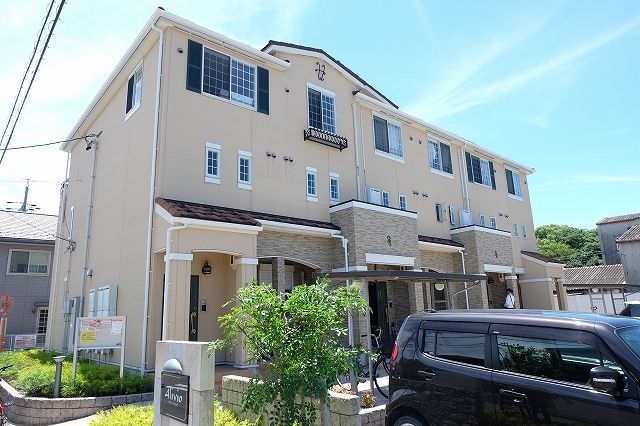 アリーヴィオの外観画像