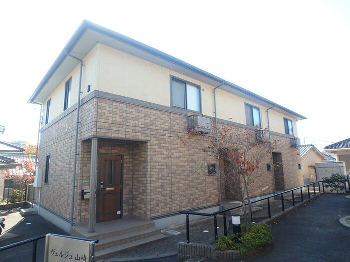 ヴェルジュ山崎 B棟の外観画像