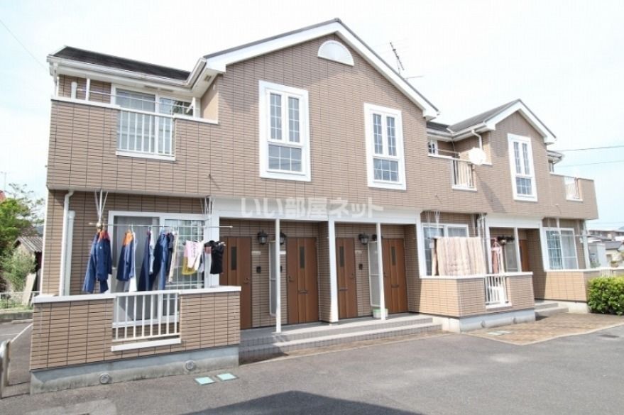 フレーズ・アンソレイエBの外観画像