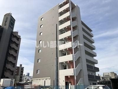 ワイズ エストの外観画像