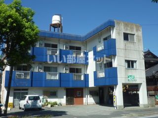 クローバービルの外観画像