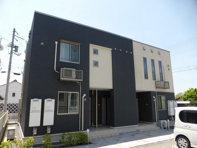 サンブリーゼ東山Fの外観画像