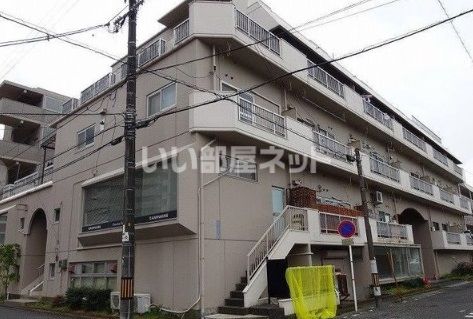 レジデンス麻里布の外観画像