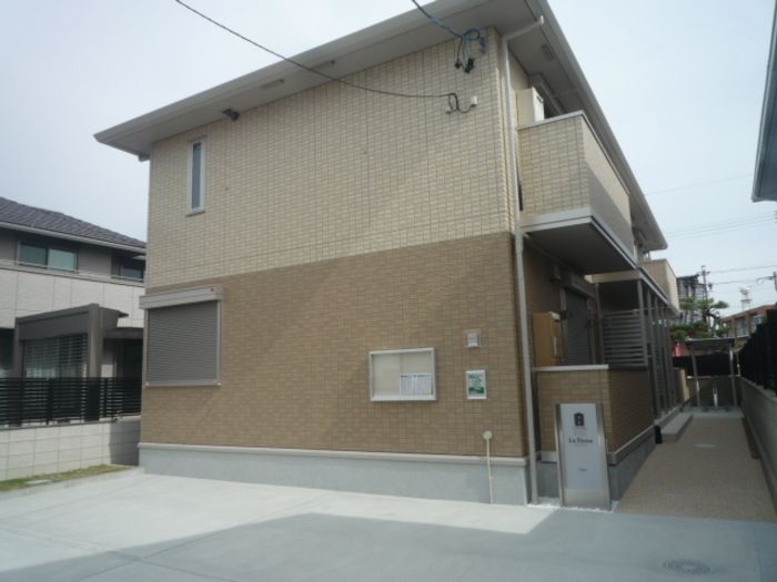 ラ ティエラの外観画像