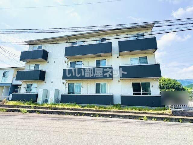 シャーメゾンZenの外観画像