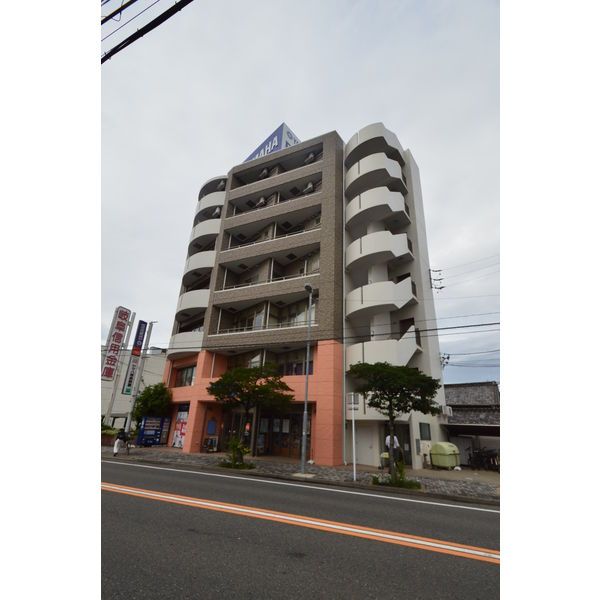 矢木楽器本社店ビルの外観画像