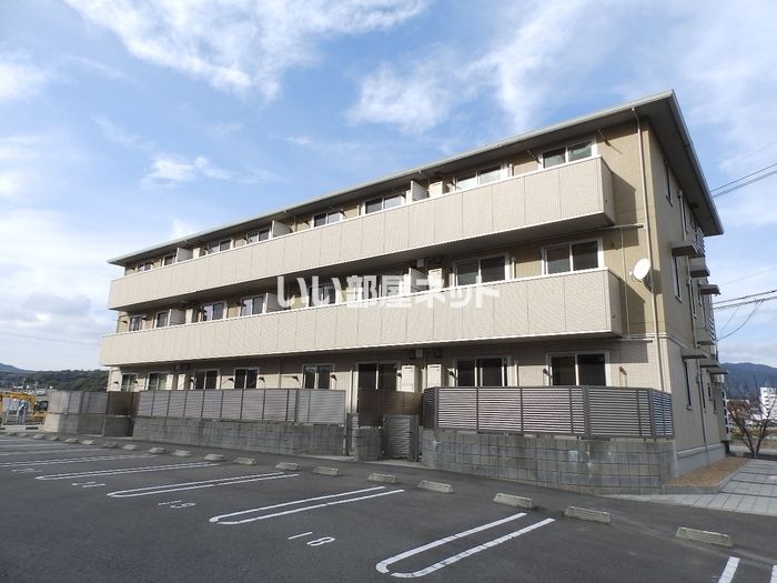 アプリコットハウス B棟の外観画像