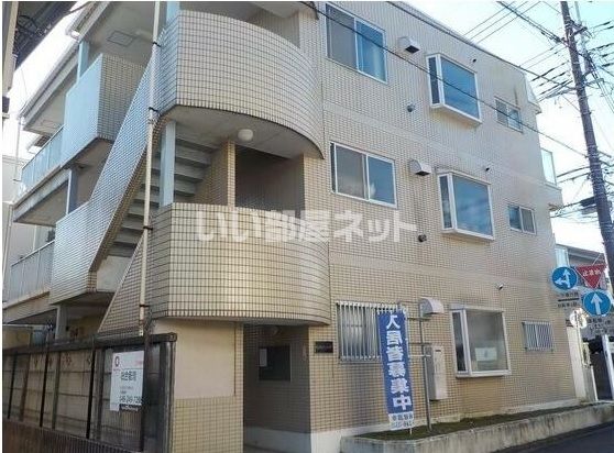 センチュリーハイツの外観画像