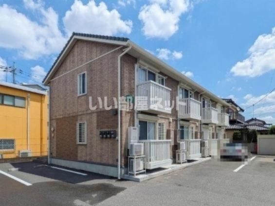 プラティーク Bの外観画像