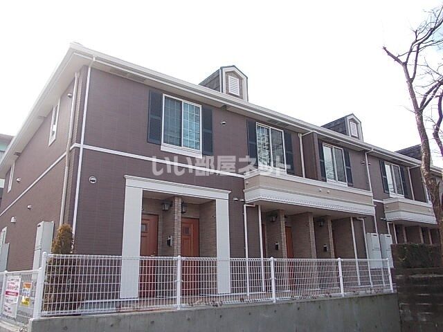 ネオ・フリーダムの外観画像