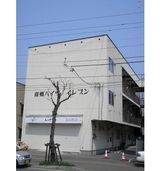 南郷ハイツイレブンの外観画像