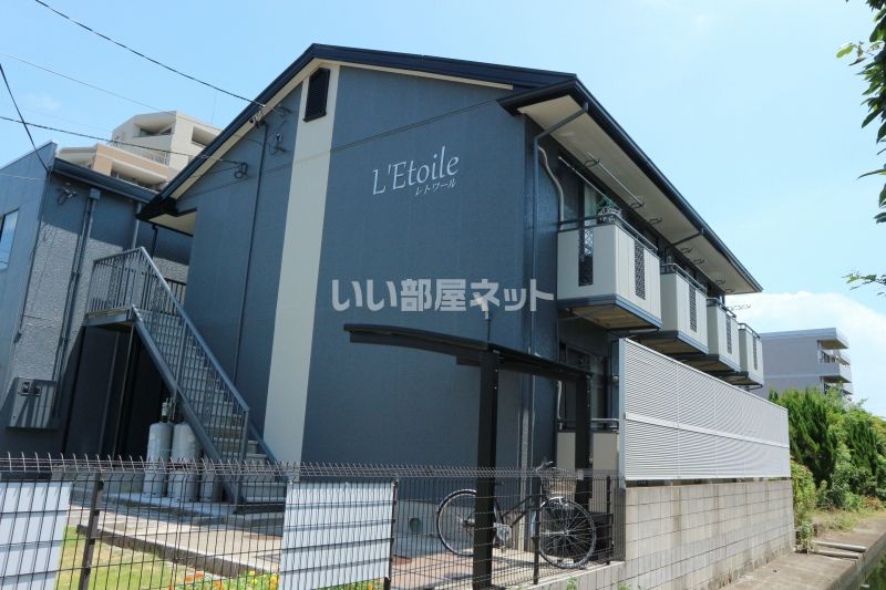 レトワールの外観画像
