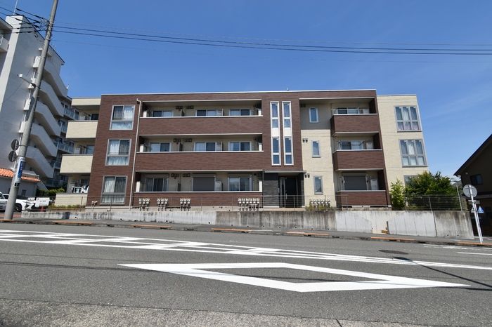 カーサグラナーテの外観画像