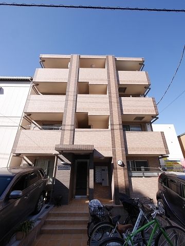 カーサ アルドーレの外観画像