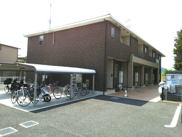 ラ リヴィエールの外観画像