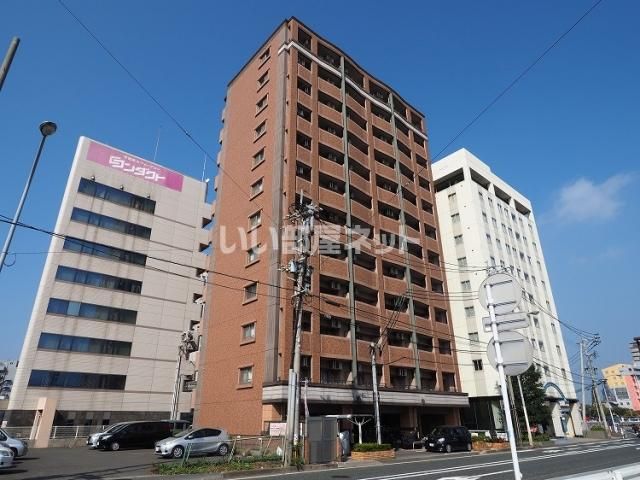 ベイプレイス小倉の外観画像