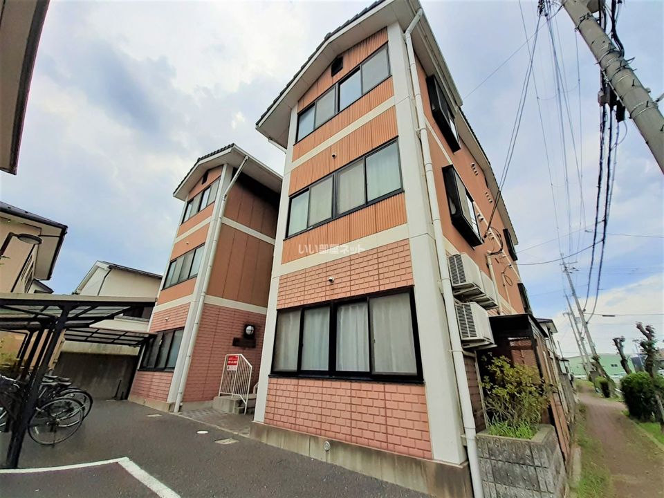 ラフェスタ彦根IIIの外観画像