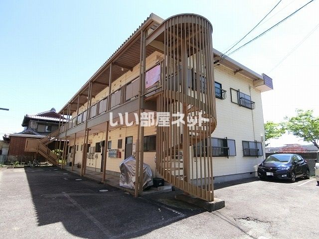 コーポ岡崎の外観画像