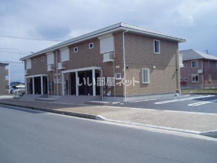 eーroomの外観画像