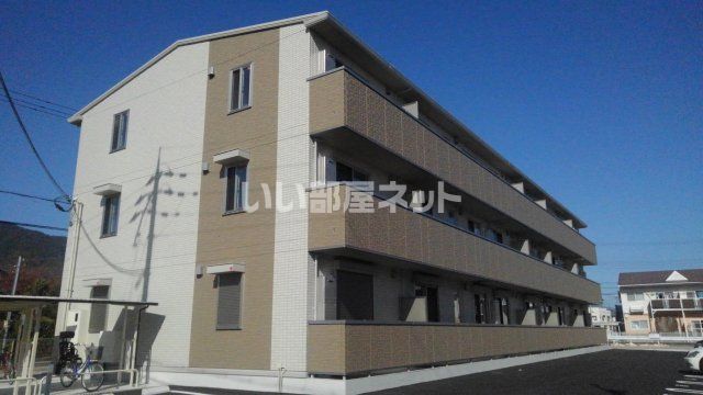 ヴェルソー唐崎の外観画像