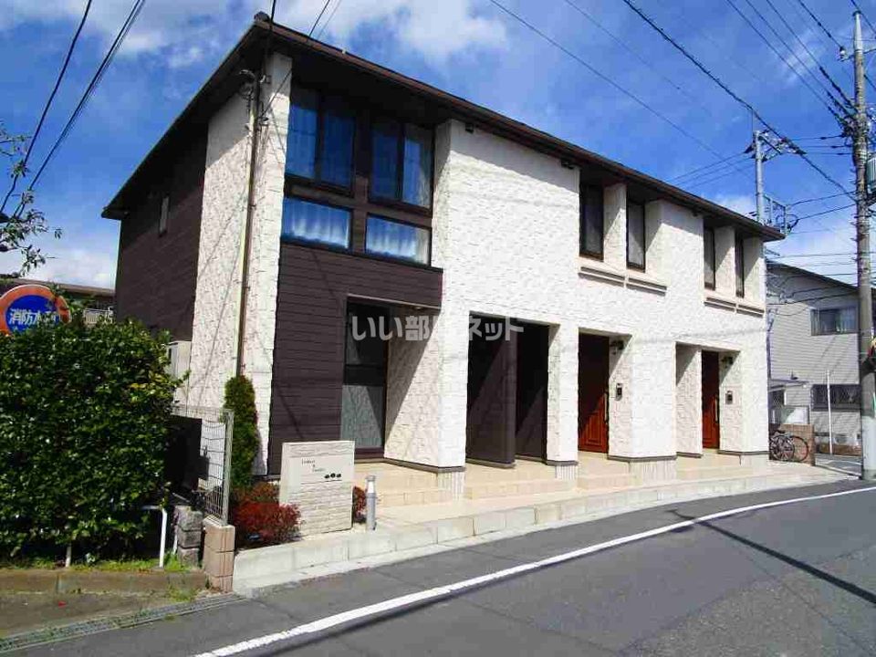 コンフォートアンドコンフォートの外観画像