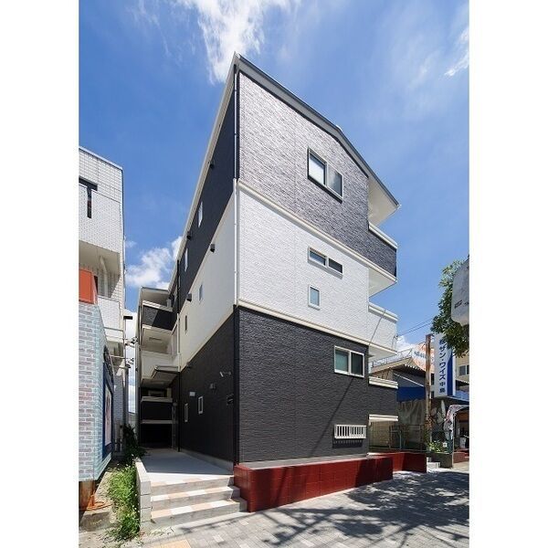 LIBERTA(リベルタ)の外観画像