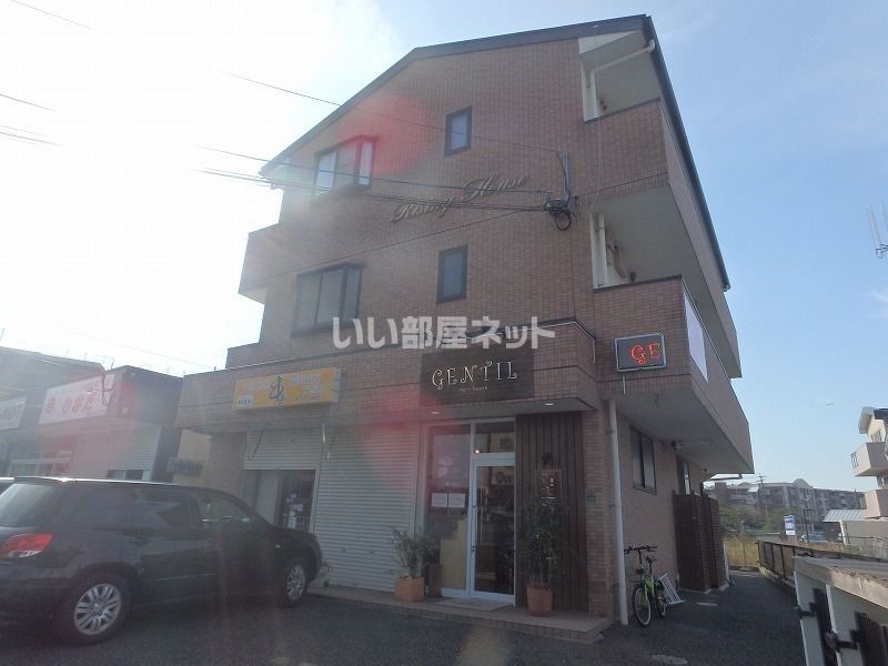 ライジングハウスの外観画像