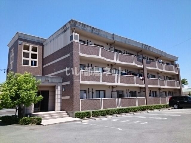 シャトーウエスト B棟の外観画像