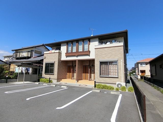 ウィン・アイランドD棟の外観画像