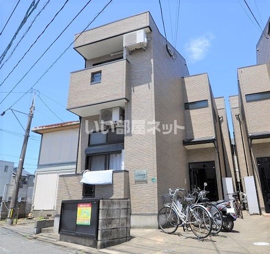 ピュア博多東伍番館の外観画像