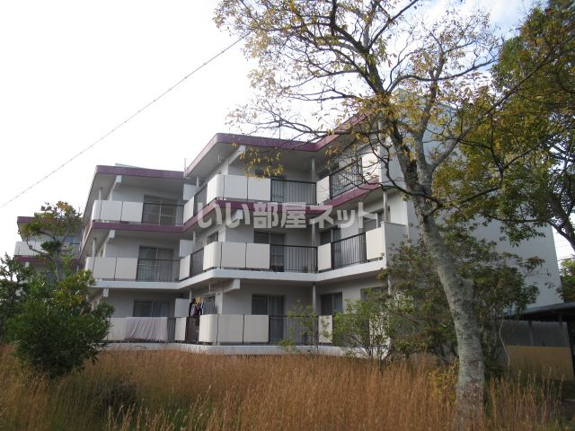 グランドヒルズ桔梗が丘 6号棟の外観画像