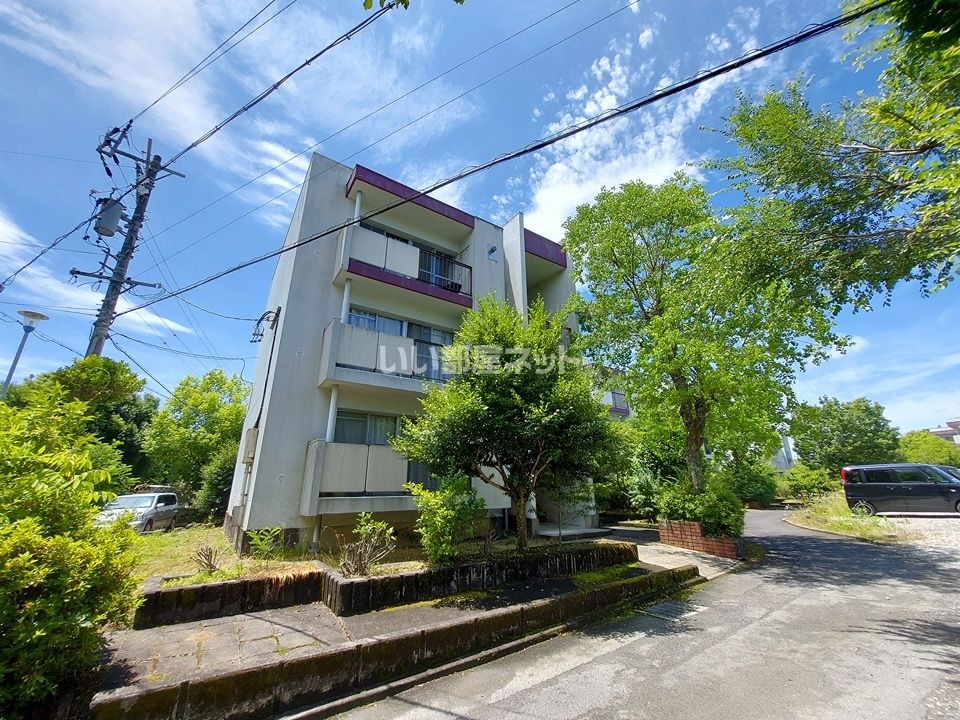 グランドヒルズ桔梗が丘 11号棟の外観画像