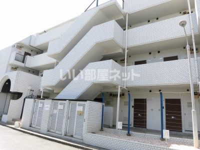 ロザール松戸の外観画像