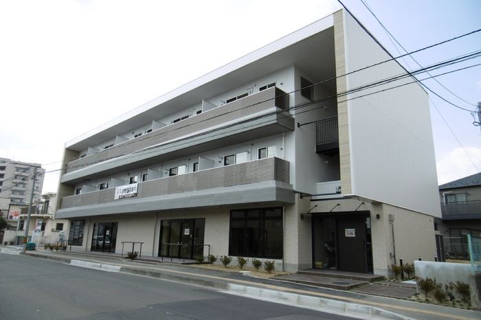 ゆうこく東仙台の外観画像