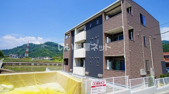 カルム・カーサの外観画像